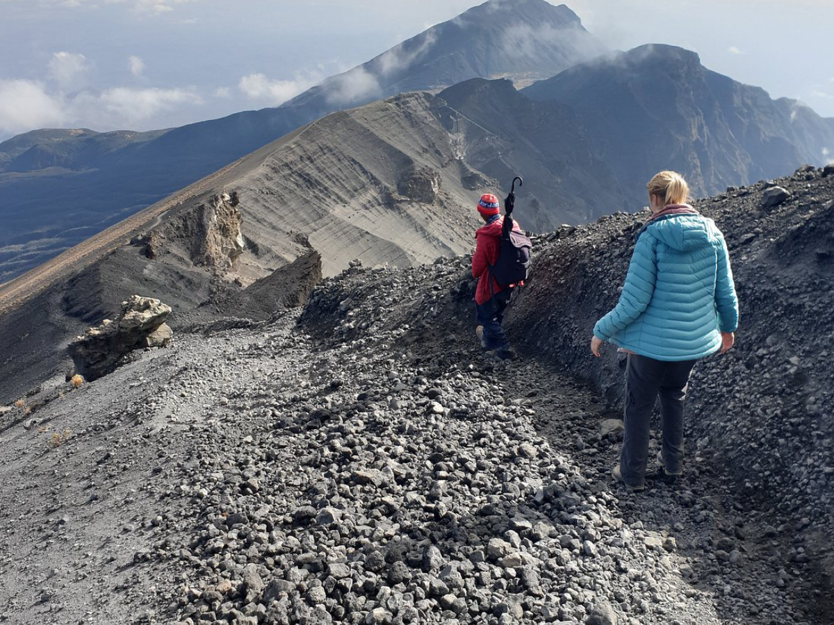 6-days-mount-meru-trekking-5